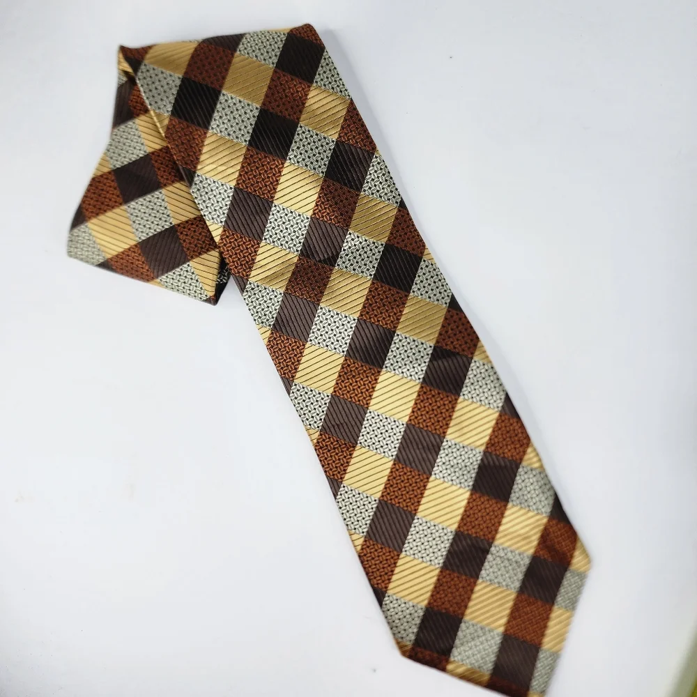BERGAMO NEW YORK Tan Tie.